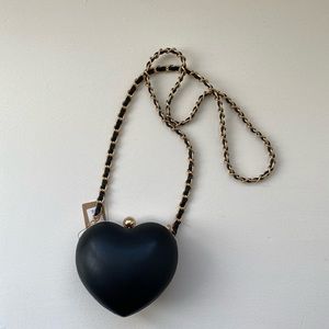 Black Heart Small Vegan Purse